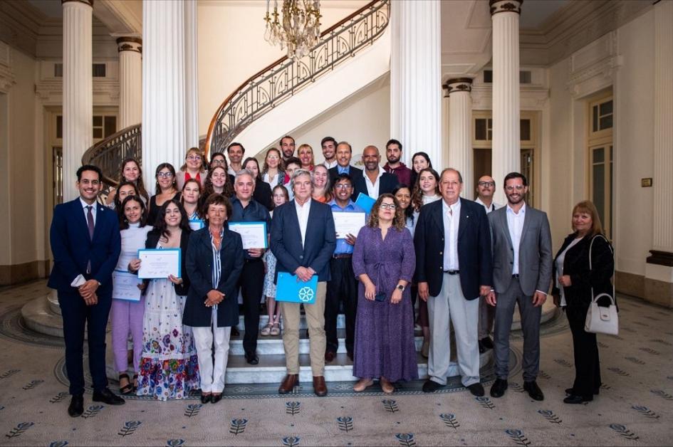 Entrega de títulos del Diploma Herramientas Digitales para el Turismo Entrega de títulos del Diploma Herramientas Digitales para el Turismo