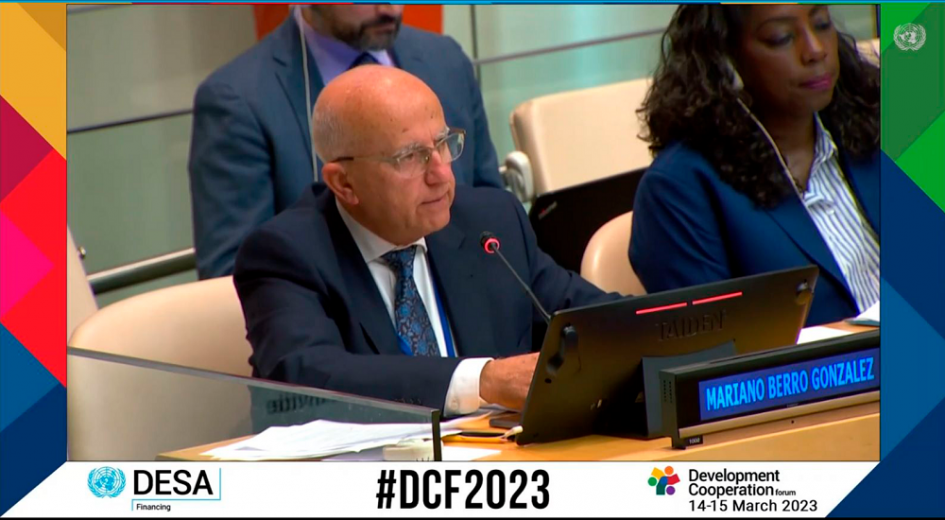 Director de AUCI, Mariano Berro, en Foro de Cooperación para el Desarrollo. Director de AUCI, Mariano Berro, en Foro de Cooperación para el Desarrollo.