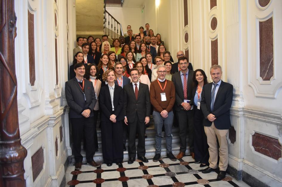 Curso Ciencia para las Políticas Públicas: Estrategias de Diplomacia y Asesoramiento Científico