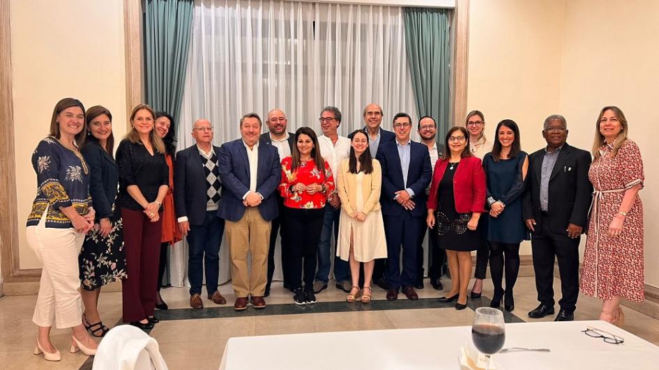 Misión técnica de América Latina y el Caribe visitó Uruguay para conocer el Sistema de Cuidados Misión técnica de América Latina y el Caribe visitó Uruguay para conocer el Sistema de Cuidados