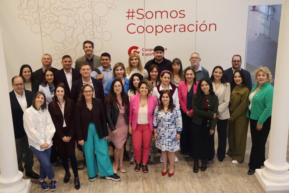 X Reunión de los Puntos Focales de Comunicación para la Cooperación Iberoamericana X Reunión de los Puntos Focales de Comunicación para la Cooperación Iberoamericana