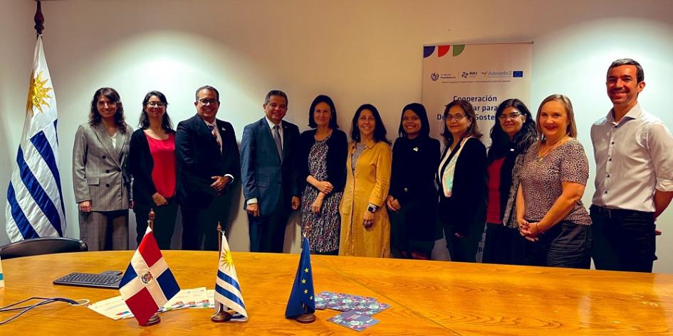 Cierre de misión de República Dominica en Uruguay: Observatorio TIC de la Agenda Digital. Cierre de misión de República Dominica en Uruguay: Observatorio TIC de la Agenda Digital.