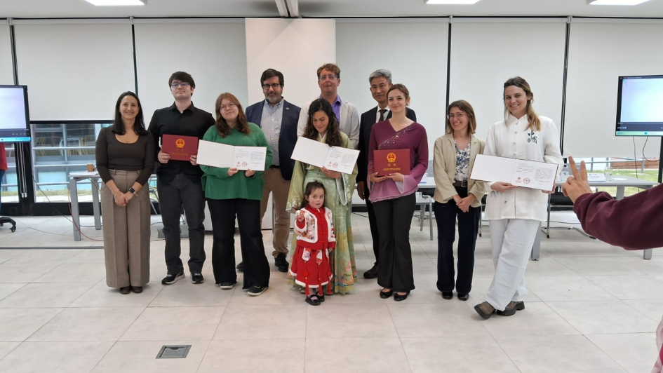 Seminario de Idioma, Cultura y Tradiciones de China en la ciudad de Fray Bentos, Uruguay