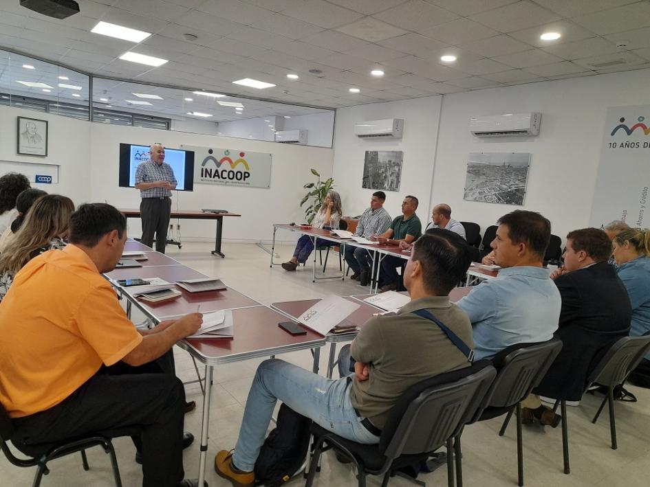 Proyecto Desarrollo de la producción agrícola. Visita al Instituto Nacional del Cooperativismo. 