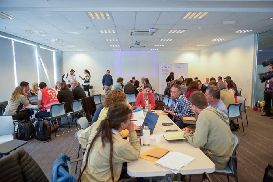 Primer Encuentro Nacional de Organizaciones Sociales sobre Gestión Integral del Riesgo de Desastres Primer Encuentro Nacional de Organizaciones Sociales sobre Gestión Integral del Riesgo de Desastres