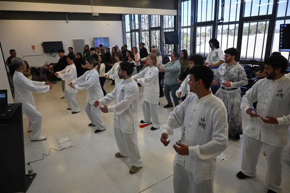 Seminario de Idioma, Cultura y Tradiciones de China en la ciudad de Fray Bentos, Uruguay