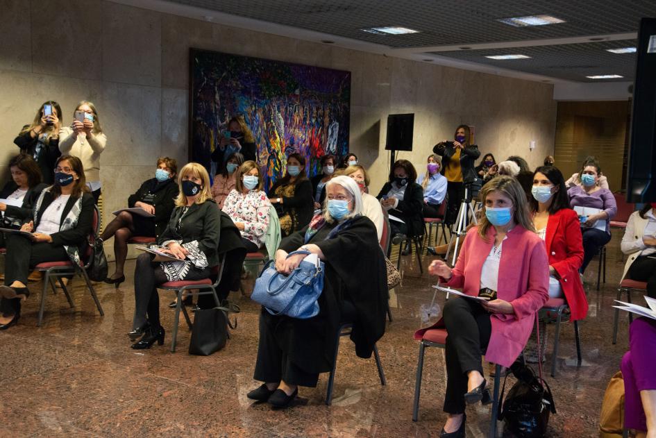 Lanzamiento del Programa de fortalecimiento para líderes políticas Lanzamiento del Programa de fortalecimiento para líderes políticas