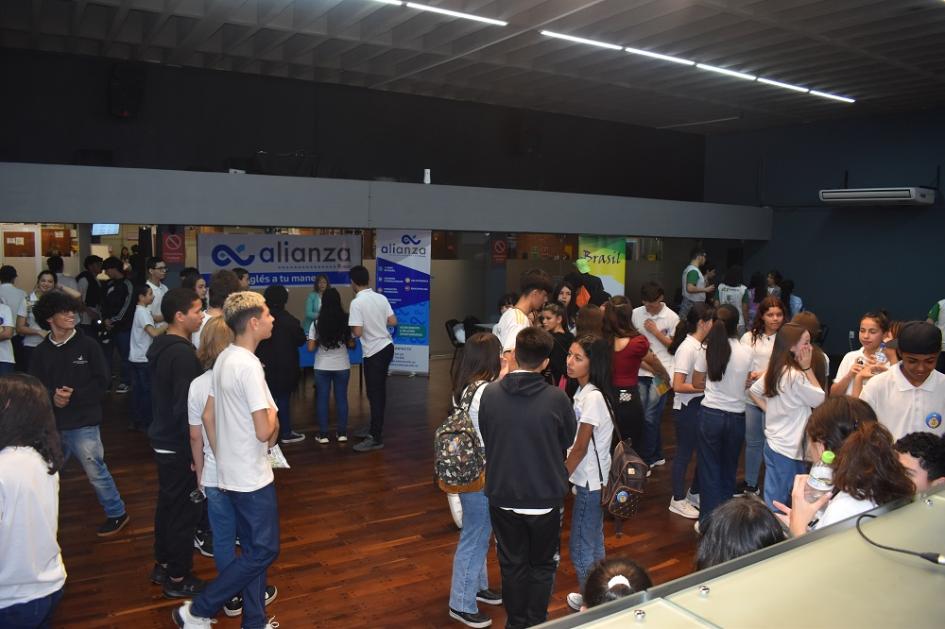Feria de Oportunidades de estudios en Rivera.