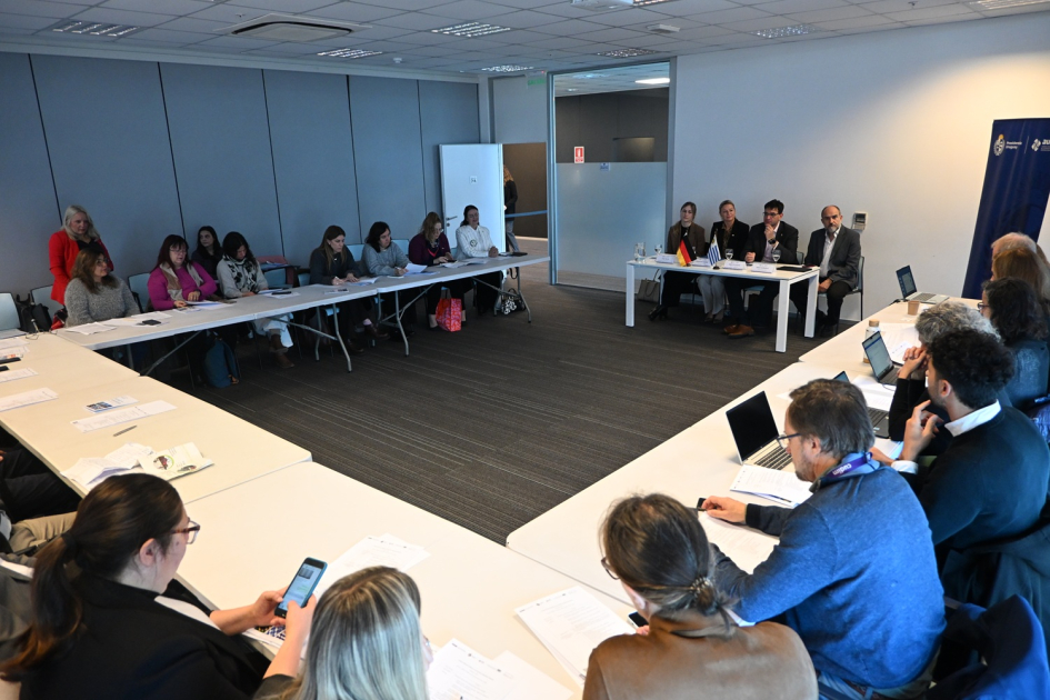 Encuentro Uruguay - Baviera en Torre Ejecutiva, Montevideo