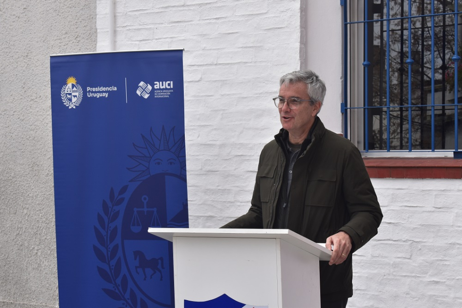 Centro de Referencia y Orientación para personas migrantes en el Club Nacional de Football