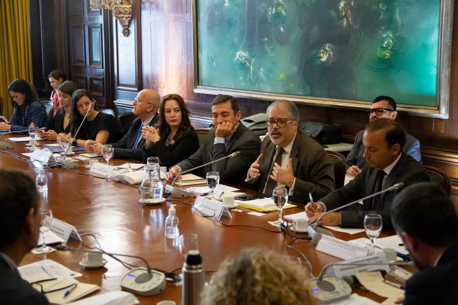 Primeras jornadas de intercambio de experiencias y buenas prácticas entre agencias. Primeras jornadas de intercambio de experiencias y buenas prácticas entre agencias.