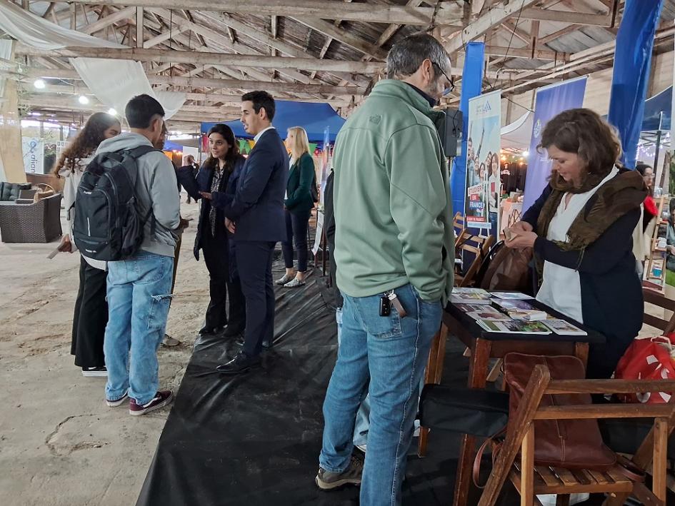 Embajadas, fundaciones y AUCI en Feria Agua y Patrimonio de Río Negro Embajadas, fundaciones y AUCI en Feria Agua y Patrimonio de Río Negro