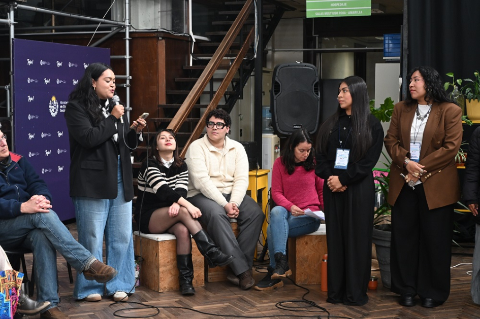 Encuentro de jóvenes de México y Uruguay por la salud mental
