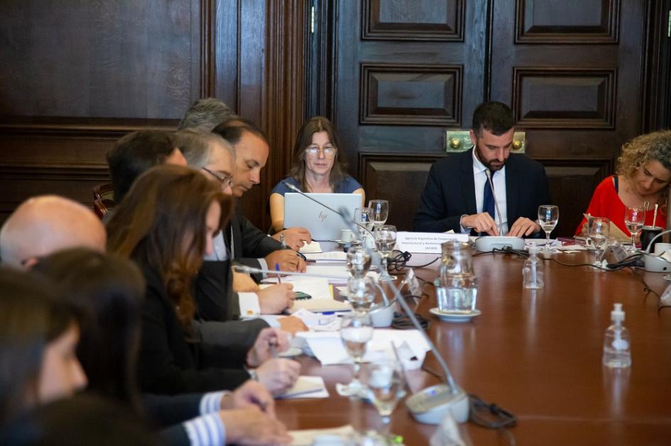 Primeras jornadas de intercambio de experiencias y buenas prácticas entre agencias. Primeras jornadas de intercambio de experiencias y buenas prácticas entre agencias.