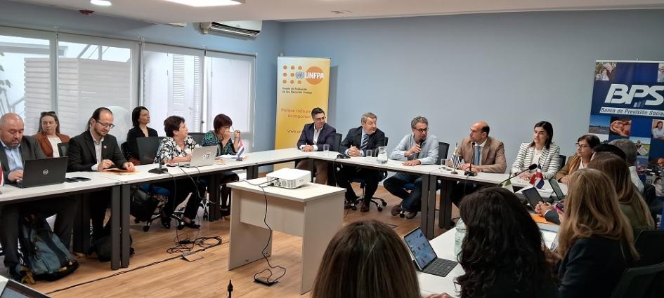 Misión técnica de América Latina y el Caribe visitó Uruguay para conocer el Sistema de Cuidados Misión técnica de América Latina y el Caribe visitó Uruguay para conocer el Sistema de Cuidados