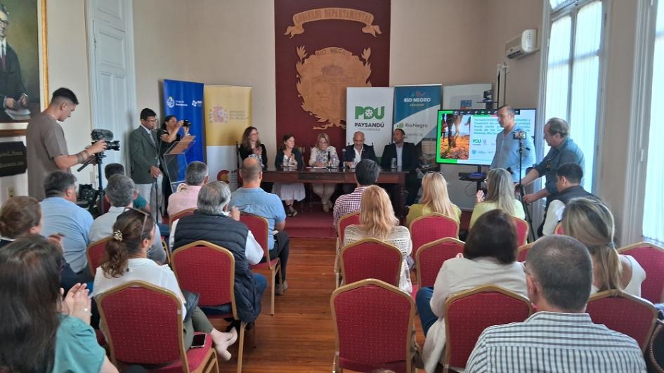 Lanzamiento de un corredor turístico rural entre Colonia, Paysandú y Río Negro Lanzamiento de un corredor turístico rural entre Colonia, Paysandú y Río Negro