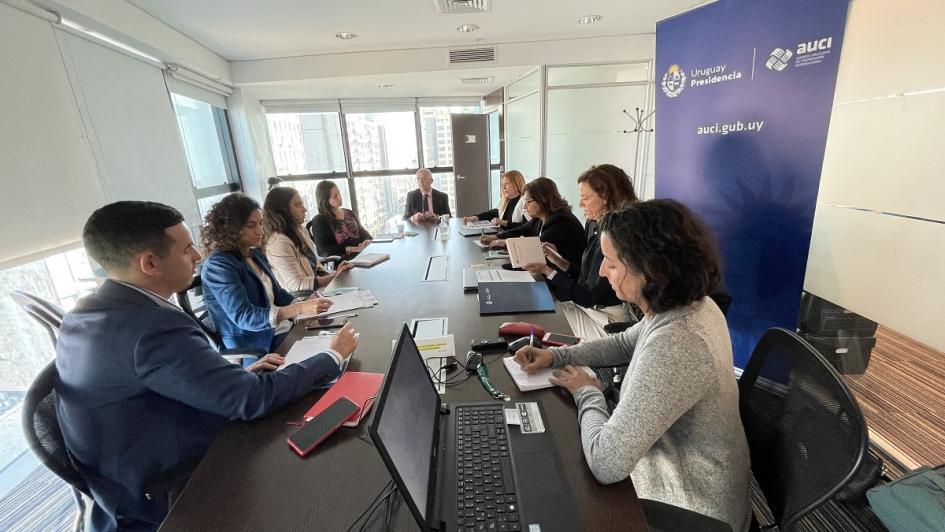 Reunión de trabajo con FECYT