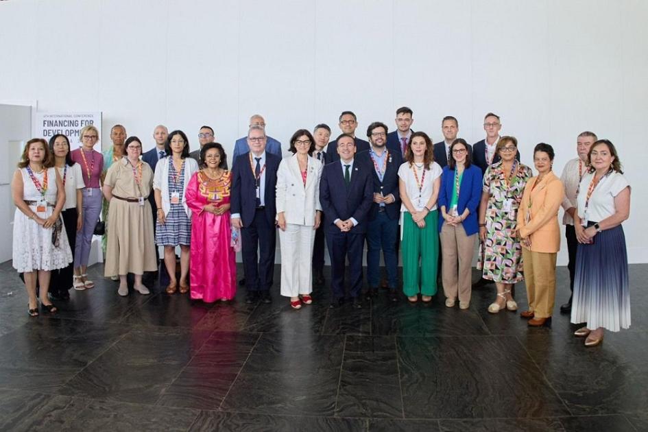 Reunión de representantes de agencias de desarrollo. Foto APC Colombia Reunión de representantes de agencias de desarrollo. Foto APC Colombia