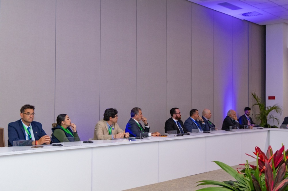 Director ejecutivo de AUCI, Martín Clavijo participó en taller sobre Gobernanza para el desarrollo.