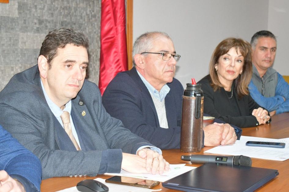 Autoridades de Shennongjia y Trinidad firmaron carta de intención de hermanamiento Autoridades de Shennongjia y Trinidad firmaron carta de intención de hermanamiento