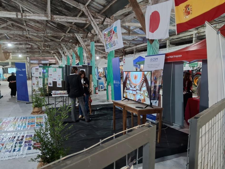 Embajadas, fundaciones y AUCI en Feria Agua y Patrimonio de Río Negro Embajadas, fundaciones y AUCI en Feria Agua y Patrimonio de Río Negro