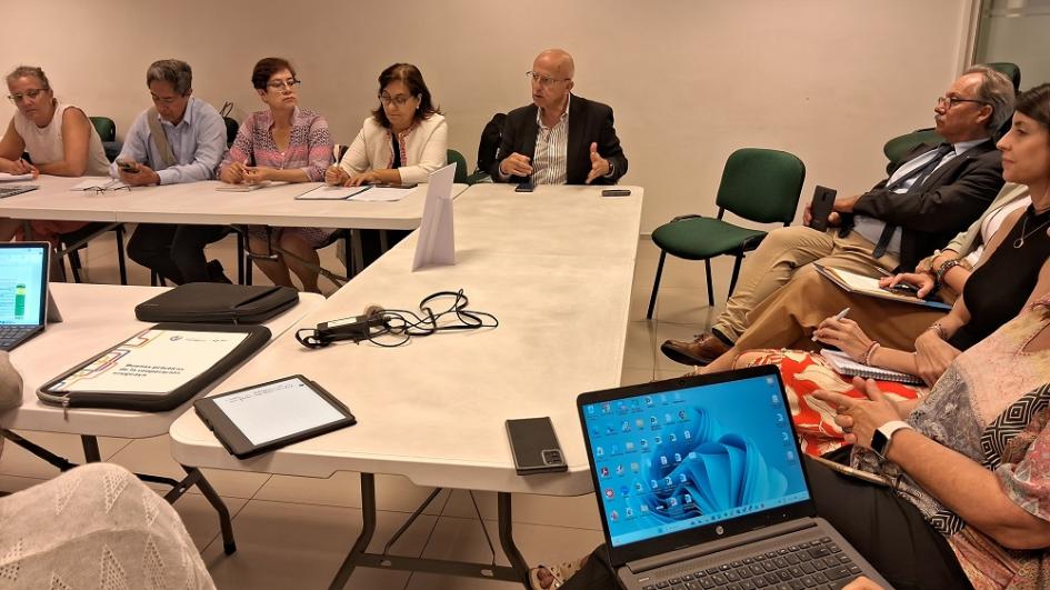 Reunión de equipos que trabajan en proyectos en el marco de la cooperación triangular UE - AUCI Reunión de equipos que trabajan en proyectos en el marco de la cooperación triangular UE - AUCI