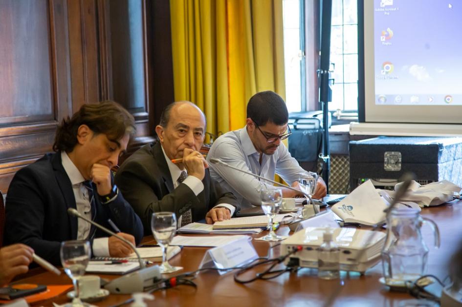 Primeras jornadas de intercambio de experiencias y buenas prácticas entre agencias. Primeras jornadas de intercambio de experiencias y buenas prácticas entre agencias.