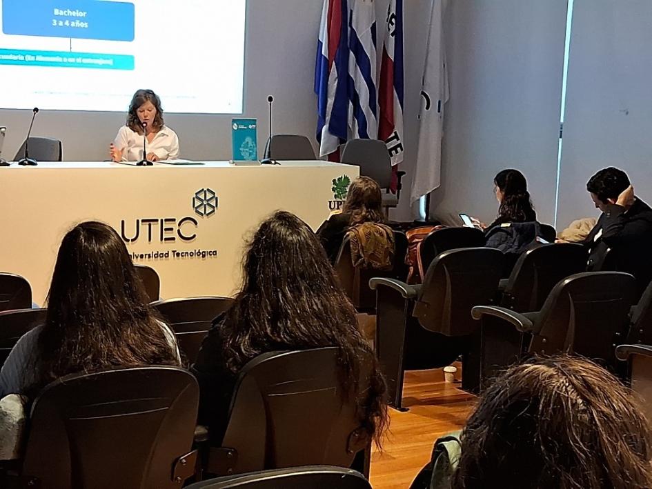 Embajadas, fundaciones y AUCI en UTEC Embajadas, fundaciones y AUCI en UTEC