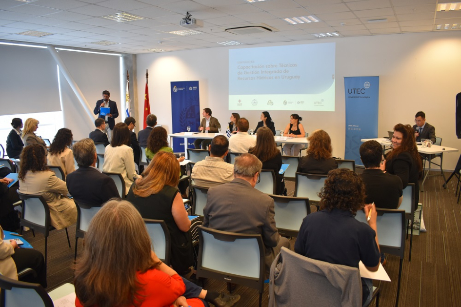 Apertura del seminario Técnicas de Gestión Integrada de Recursos Hídricos