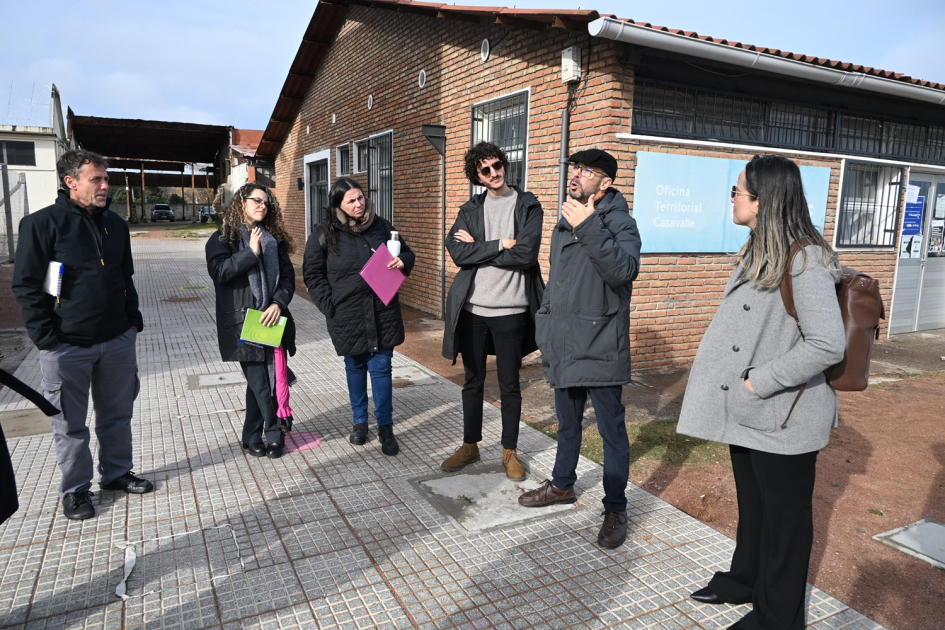 Técnicos de Sedesol, Mides y AUCI visitan Centro de Referencia de Políticas Sociales de Casavalle
