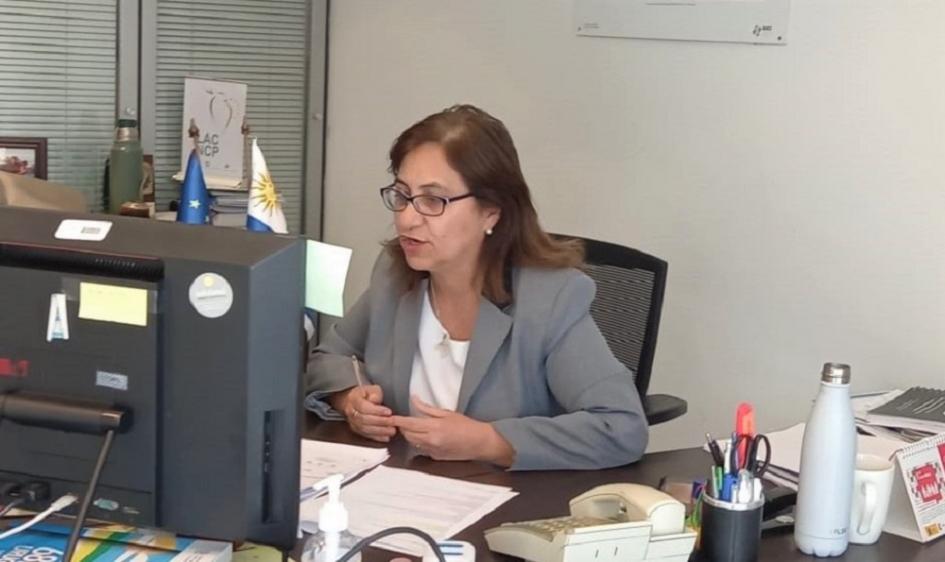 Gerenta de AUCI, Claudia Romano. Gerenta de AUCI, Claudia Romano.