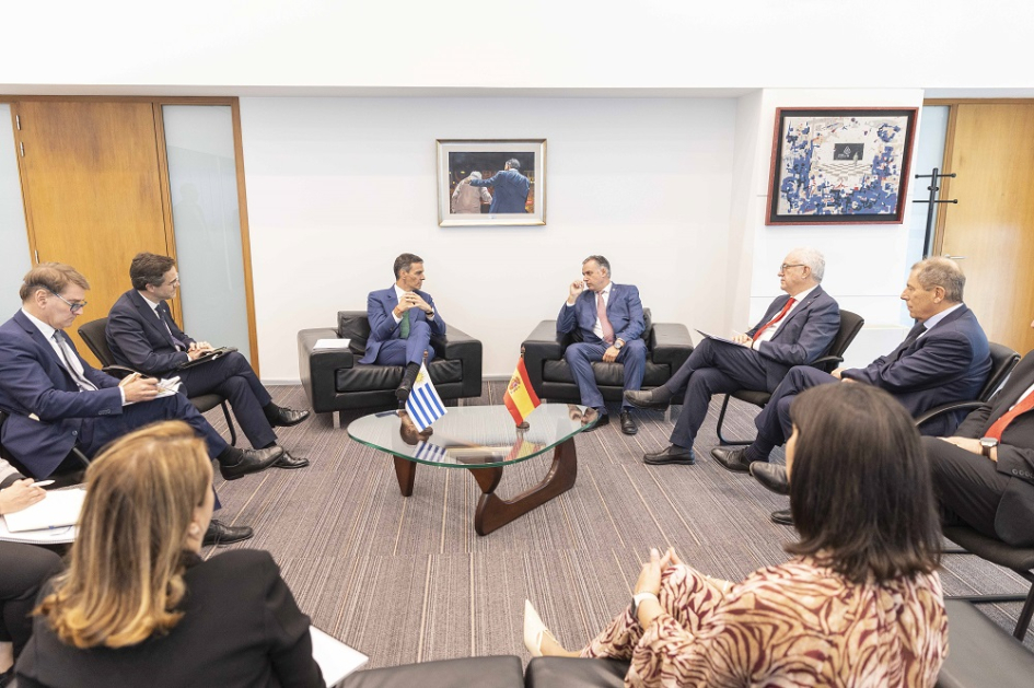 Reunión de presidentes y equipos de gobiernos