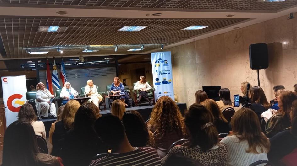 Lanzamiento del programa Fortalecimiento para líderes políticas Lanzamiento del programa Fortalecimiento para líderes políticas