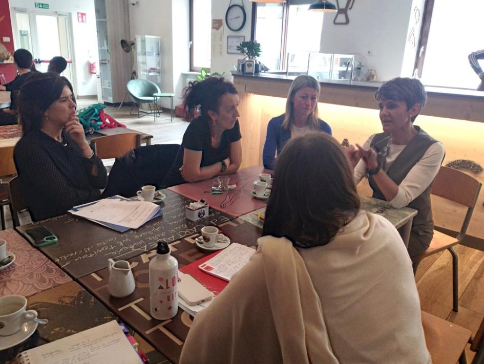 Delegación de Colombia y Uruguay visitó centros educativos de Italia Delegación de Colombia y Uruguay visitó centros educativos de Italia