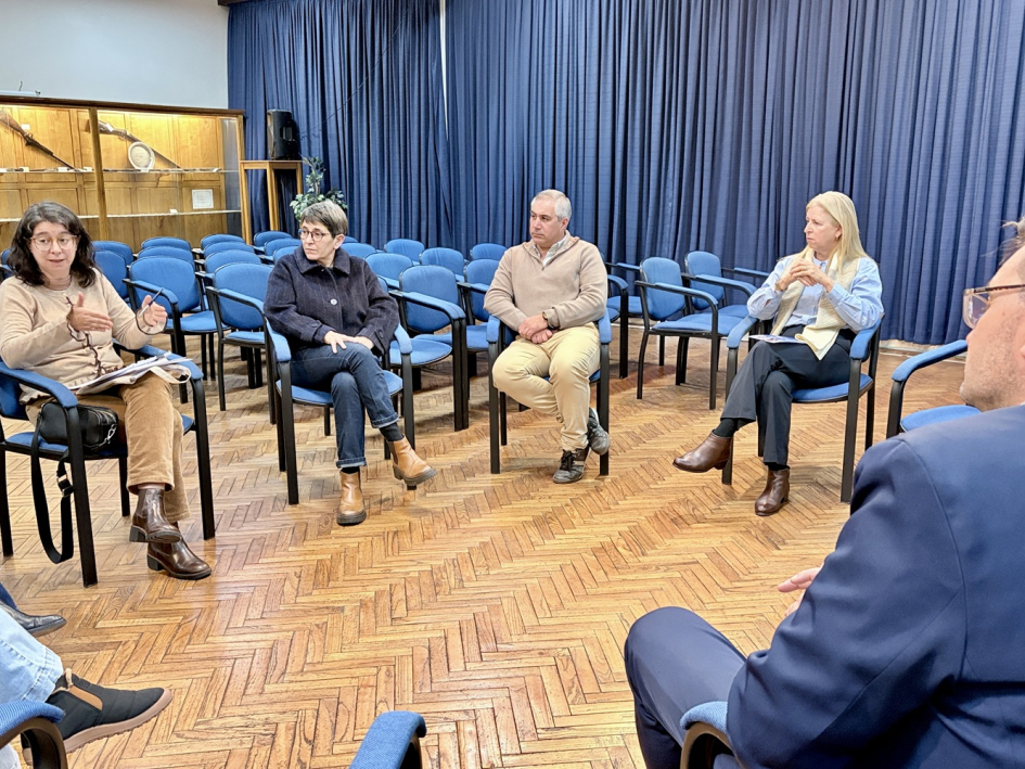 Reunión de equipos de AUCI, intendencia y municipios de Soriano Reunión de equipos de AUCI, intendencia y municipios de Soriano