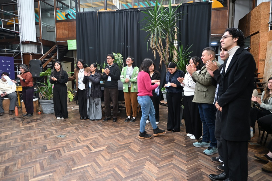 Encuentro de jóvenes de México y Uruguay por la salud mental