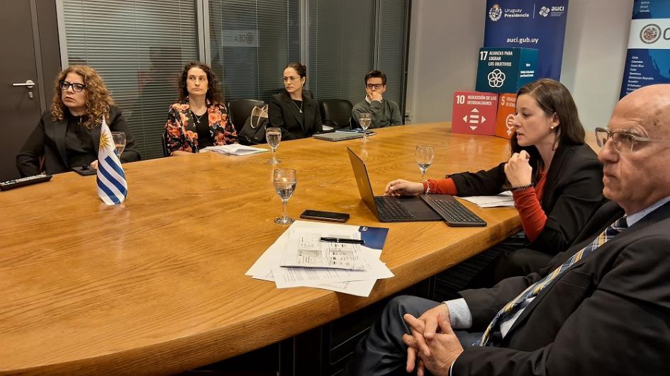 AUCI presentó a CooperaNet la metodología de selección de las Buenas Prácticas de Uruguay AUCI presentó a CooperaNet la metodología de selección de las Buenas Prácticas de Uruguay