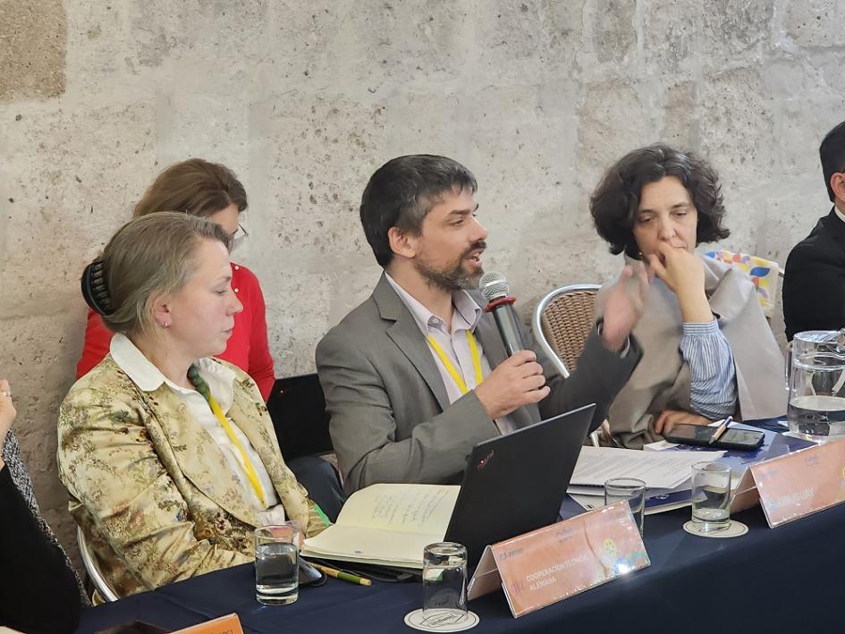 Co-laboratorio Más que tres 2025, conectando experiencias, construyendo futuro Co-laboratorio Más que tres 2025, conectando experiencias, construyendo futuro