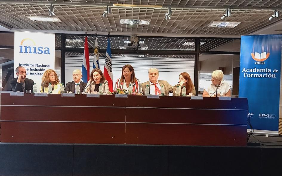 “Avances en medidas alternativas en Uruguay y presentación del modelo italiano” “Avances en medidas alternativas en Uruguay y presentación del modelo italiano”