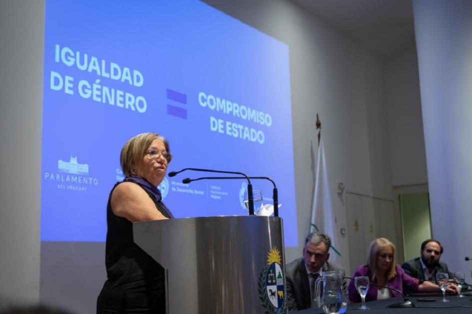 Autoridades nacionales en acto por el Día Internacional de las Mujeres, Torre Ejecutiva. Autoridades nacionales en acto por el Día Internacional de las Mujeres, Torre Ejecutiva.
