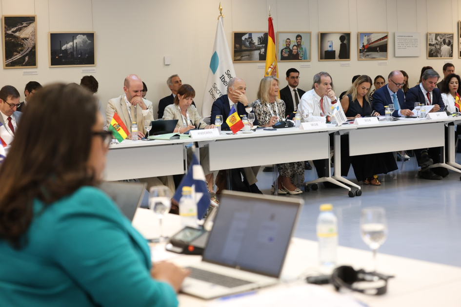 III Reunión de Coordinadores Nacionales y Responsables de Cooperación III Reunión de Coordinadores Nacionales y Responsables de Cooperación