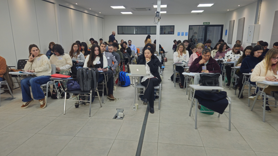 Seminario sobre idioma, cultura y tradiciones de China en Fray Bentos