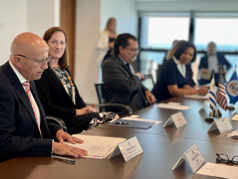 Firma de convenio entre OEA y AUCI en Torre Ejecutiva. Firma de convenio entre OEA y AUCI en Torre Ejecutiva.