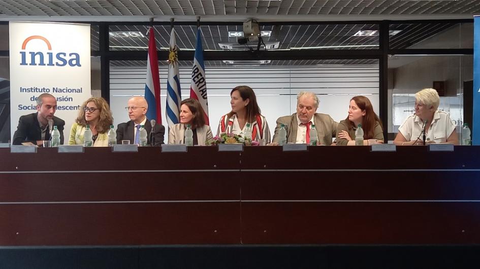 “Avances en medidas alternativas en Uruguay y presentación del modelo italiano” “Avances en medidas alternativas en Uruguay y presentación del modelo italiano”
