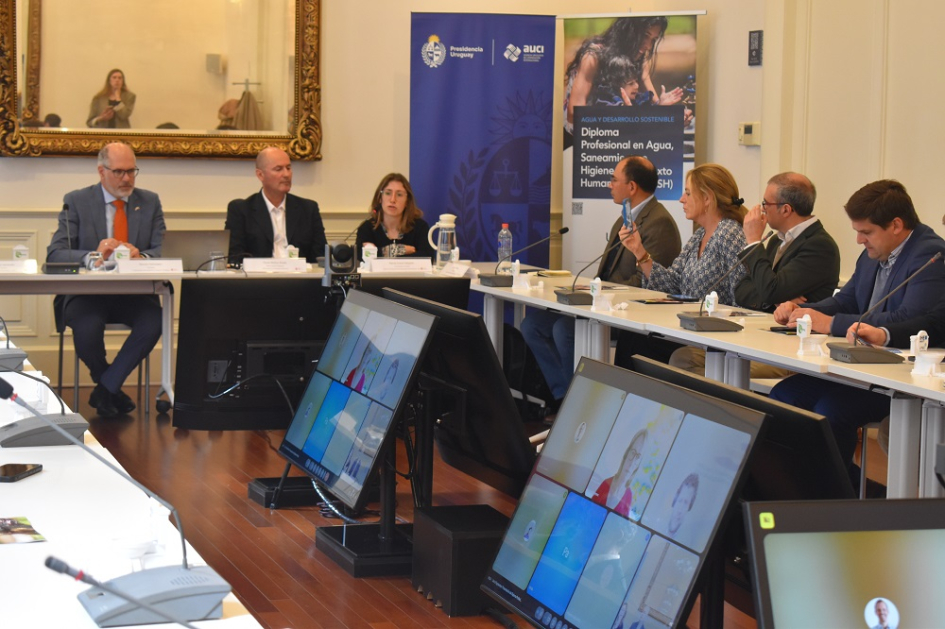 Lanzamiento del Diploma profesional en agua, saneamiento e higiene en contexto humanitario