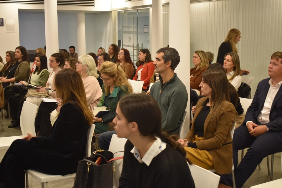 Participación de las mujeres en los consejos de administración de empresas iberoamericanas cotizadas