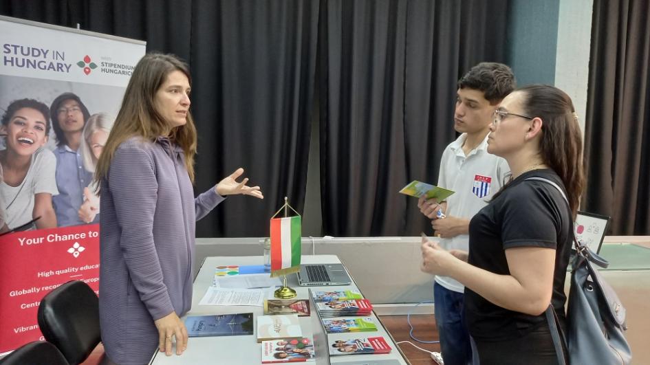 Feria de Oportunidades de estudios en Rivera.