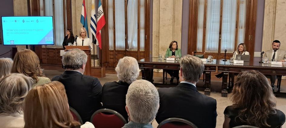Evento sobre Violencia política hacia las mujeres Evento sobre Violencia política hacia las mujeres