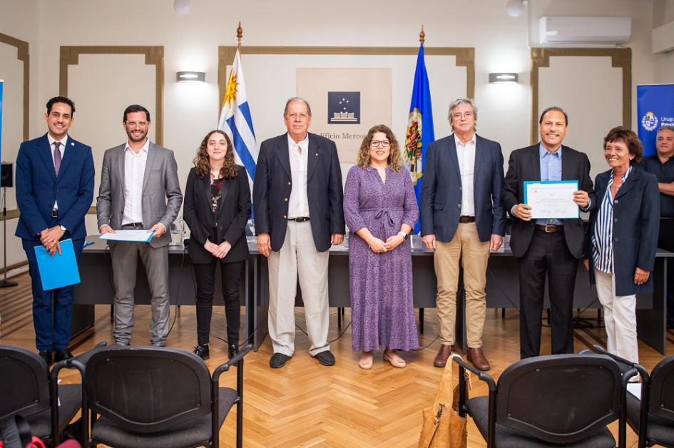 Entrega de títulos del Diploma Herramientas Digitales para el Turismo