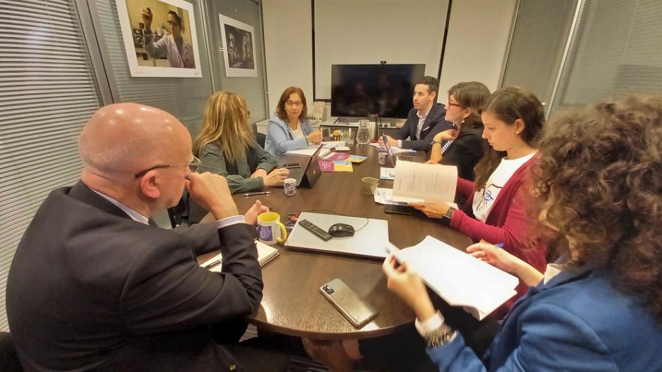 Reunión de trabajo entre representantes de Fecyt y AUCI. Reunión de trabajo entre representantes de Fecyt y AUCI.